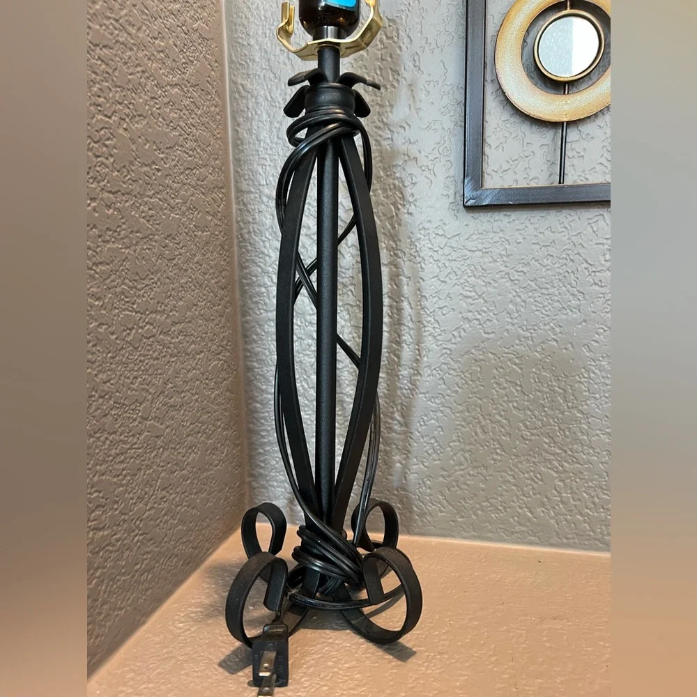 Vintage lamp Rod iron - Picture 2 of 5